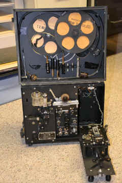 awa_mp1a_front2.JPG (7254023 bytes)